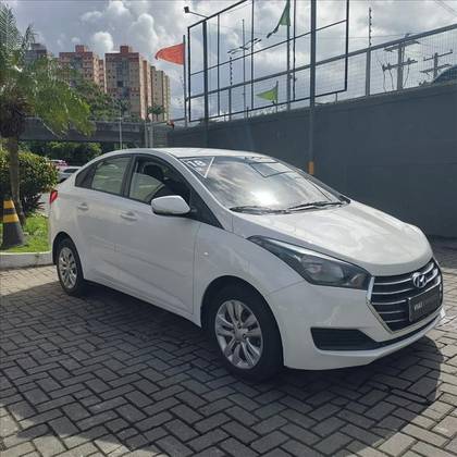 HYUNDAI HB20S 1.6 COMFORT PLUS 16V FLEX 4P MANUAL